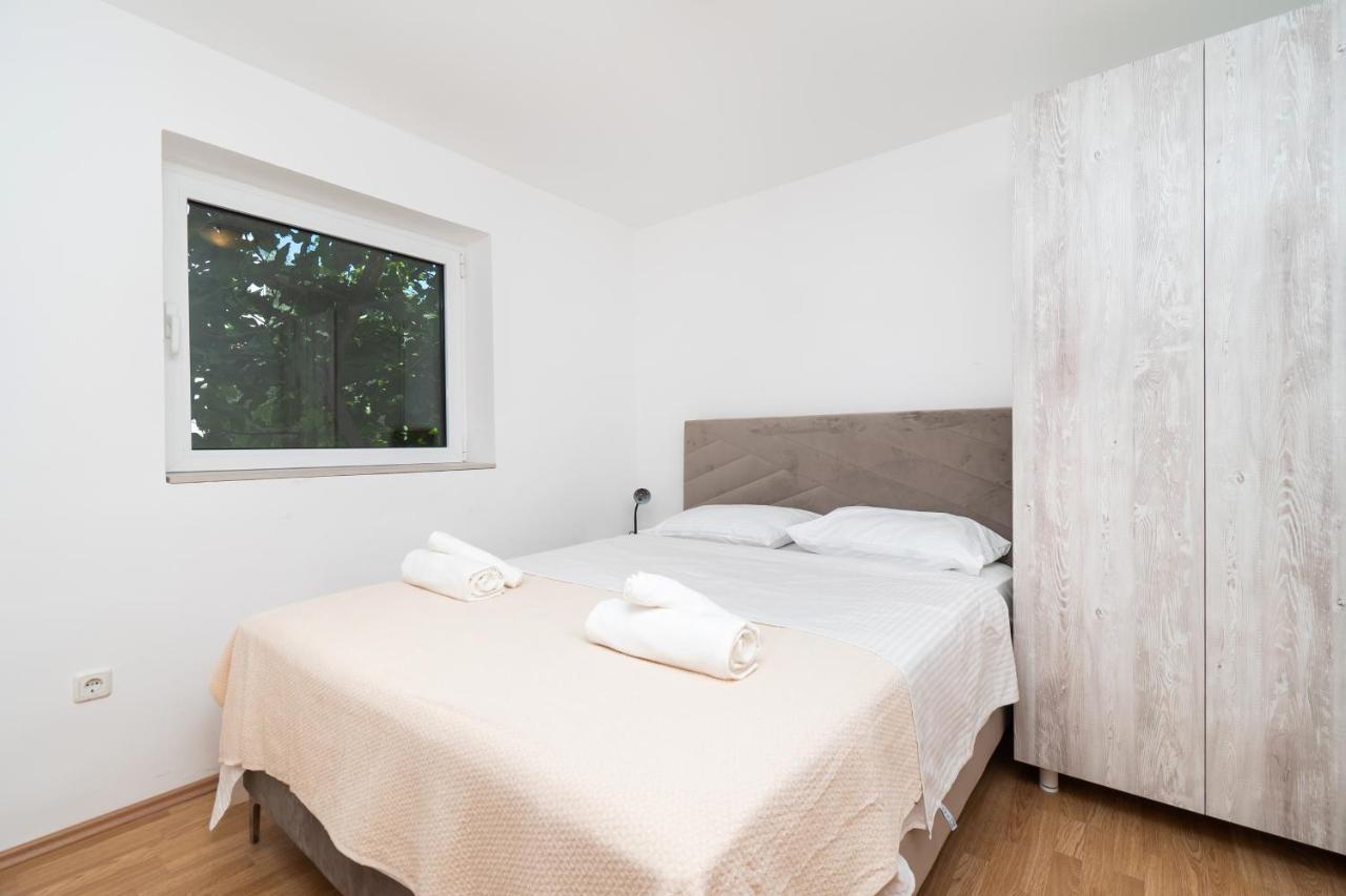 Rimagis Apartments Zaboric Exteriör bild